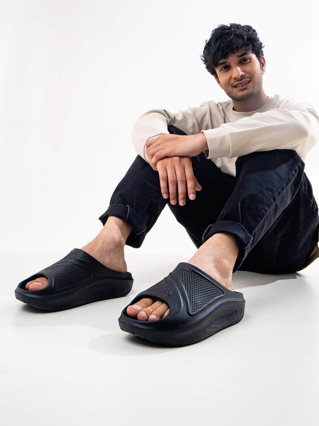 Floats - Image 10