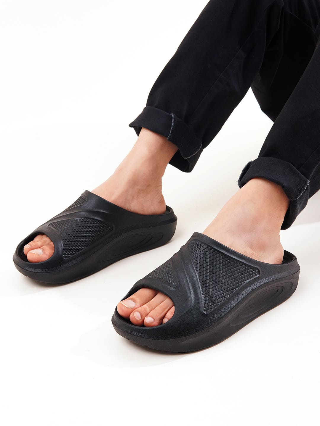 Floats - Image 12