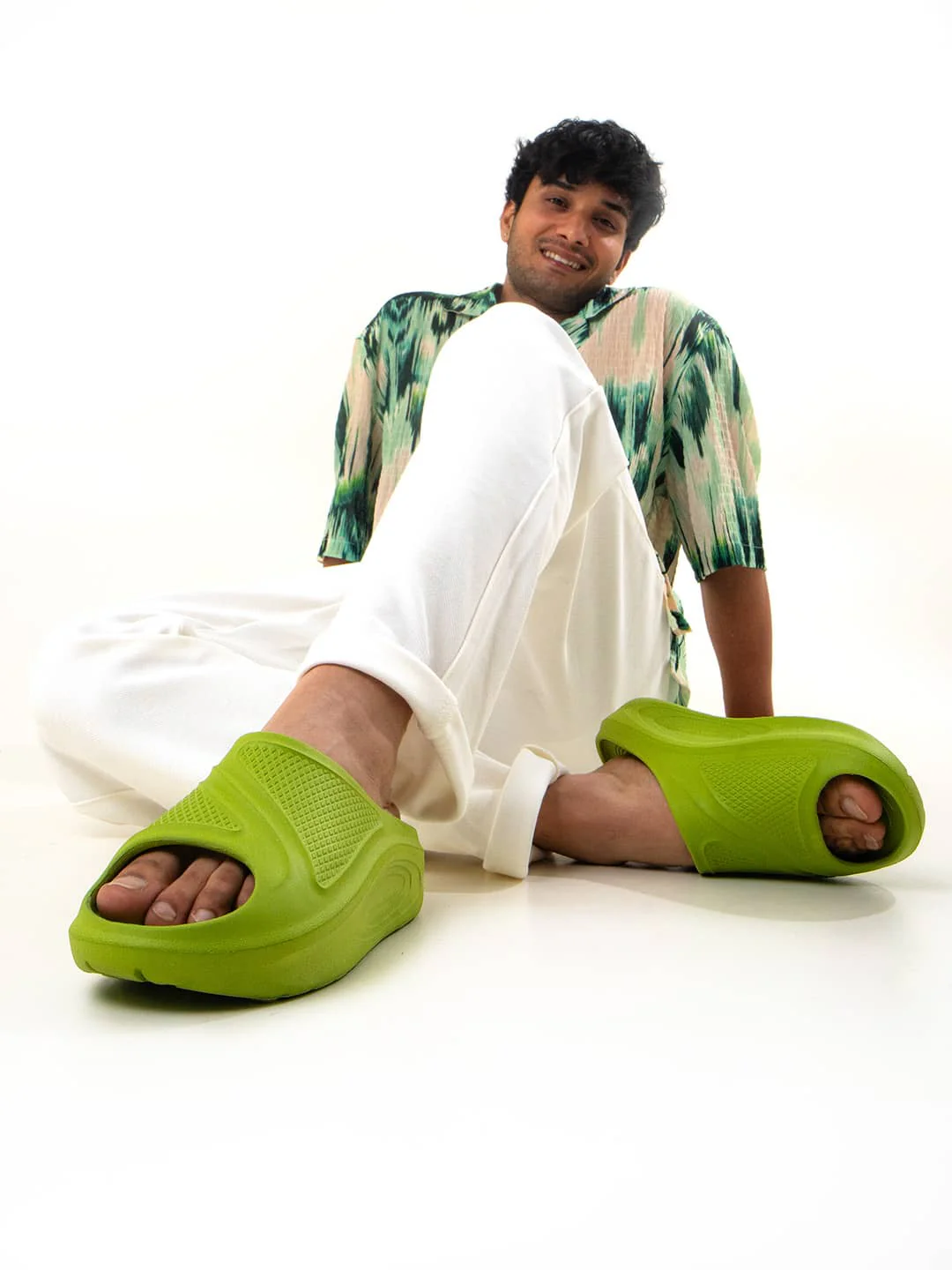 Floats - Image 15