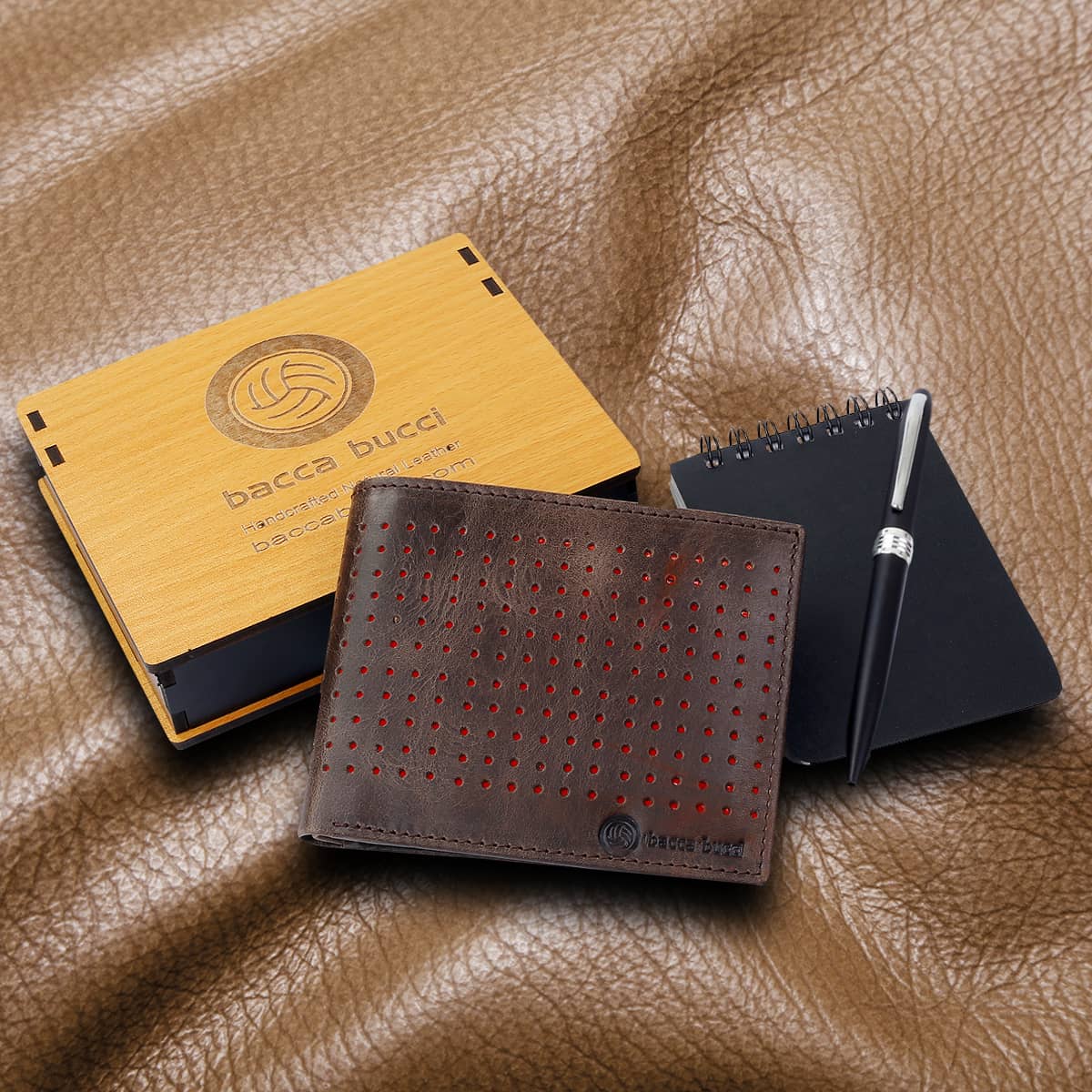 Bacca Bucci Leather Series Textured Bifold Wallet for Men - Image 5