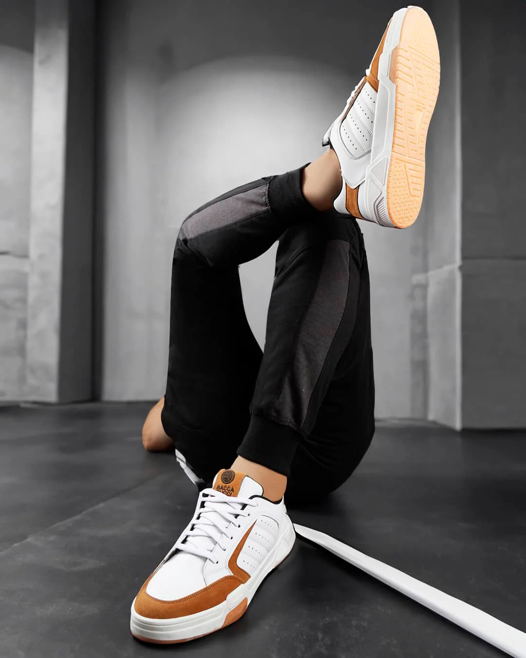 Bacca Bucci Manhattan Low-Top Sneakers - Image 2