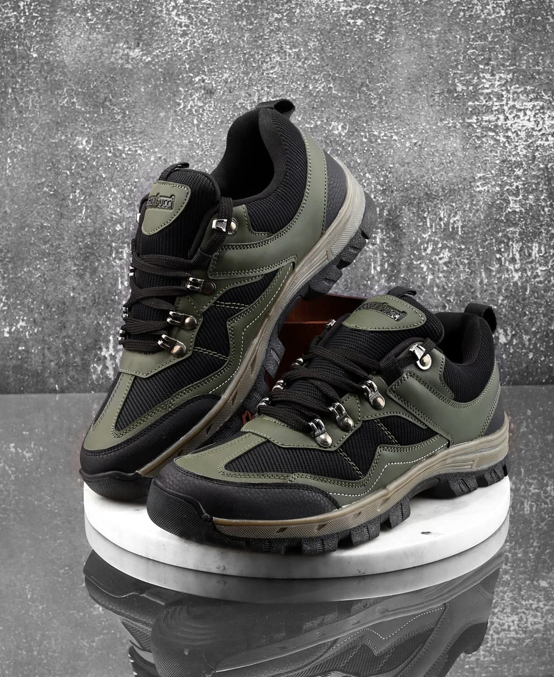 Bacca Bucci Osprey - Image 2