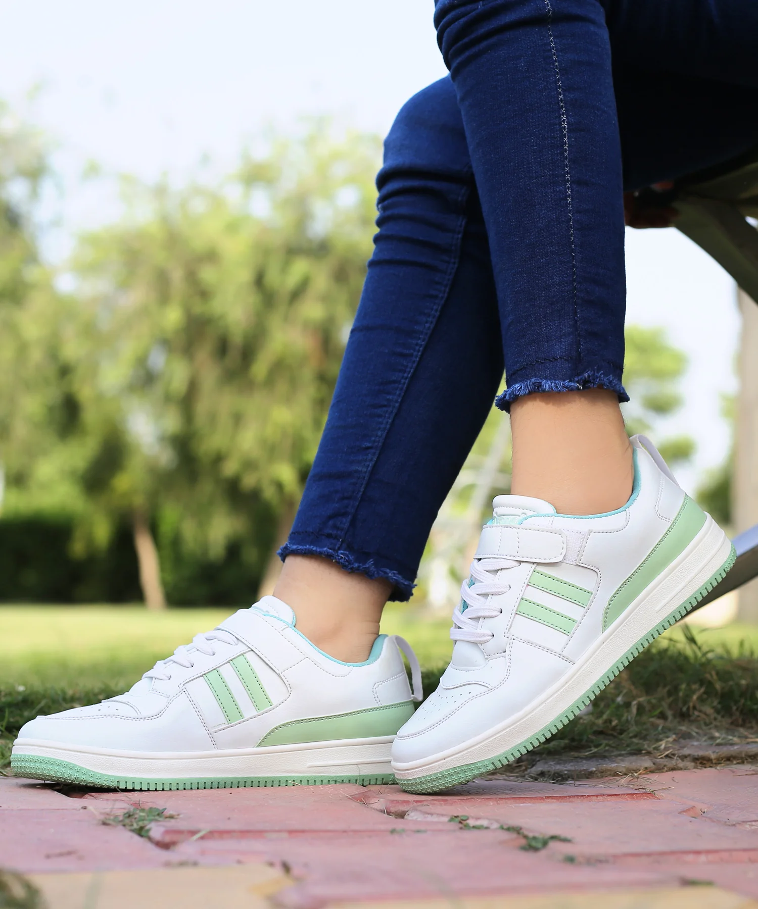 Bacca Bucci PHOENIX Low-Top Fashion Women's Sneakers with Hook & Loop Closure - Image 18