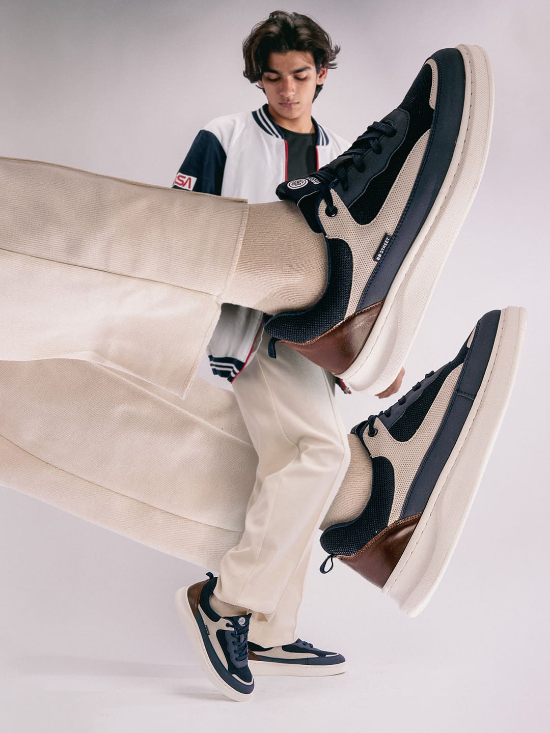VIBE-STEP - Image 2