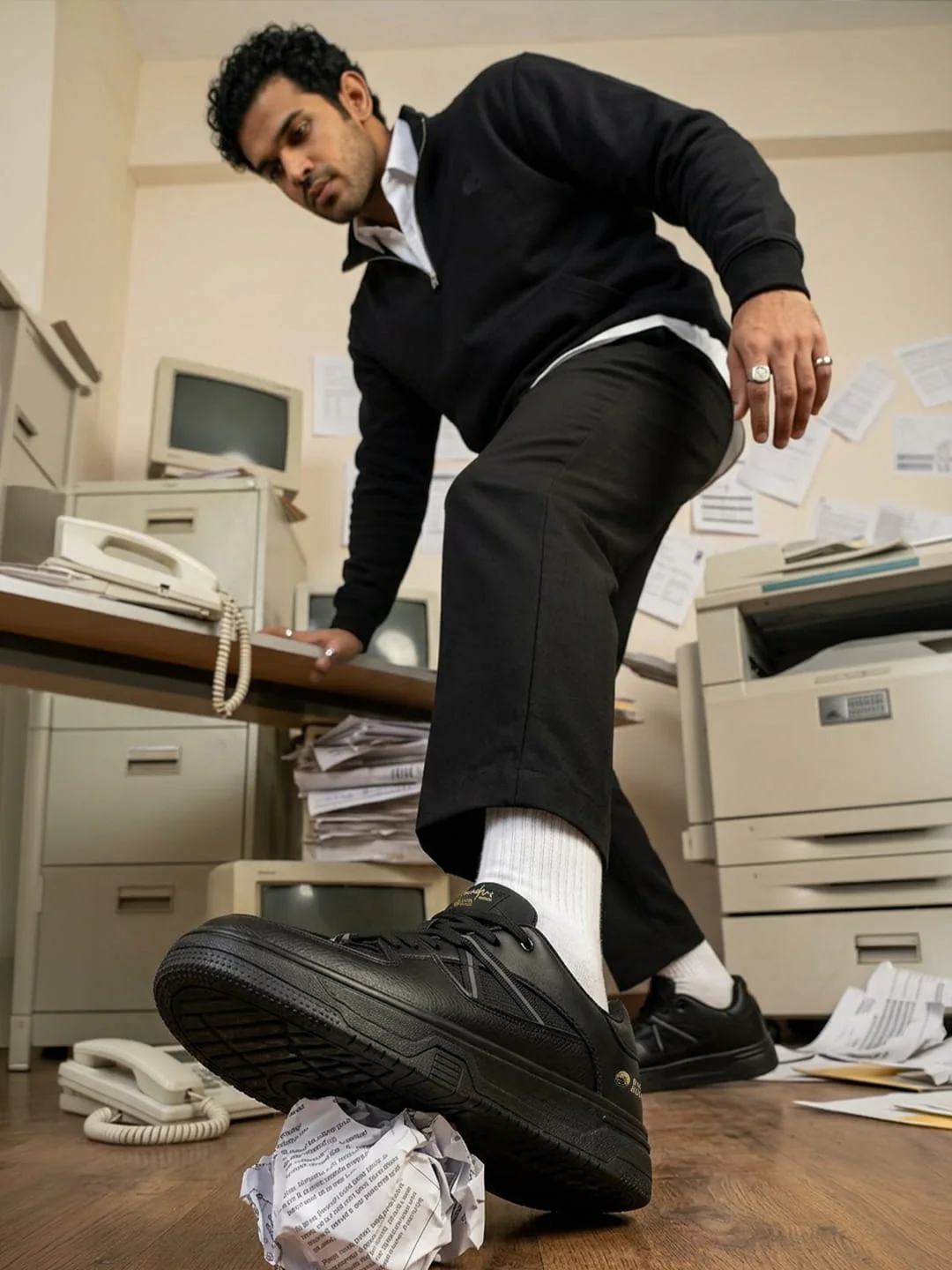 Founder Edition - Image 4