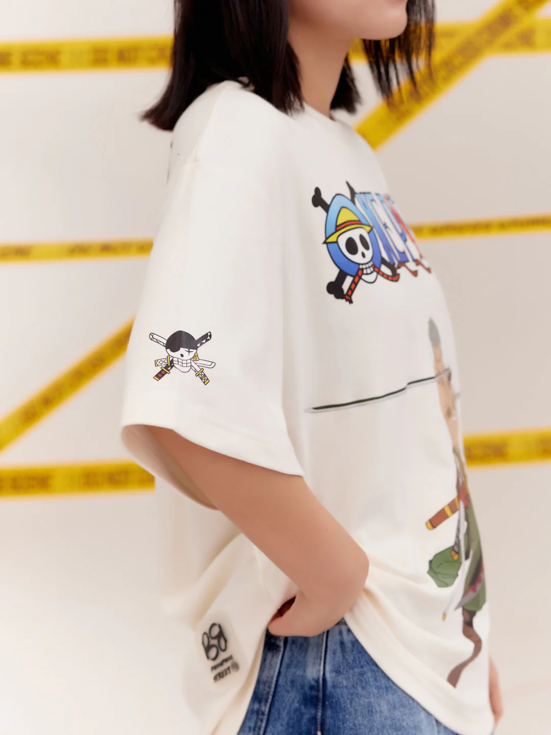 OnePiece Fan-art - Oversized t-shirt | white - Image 4