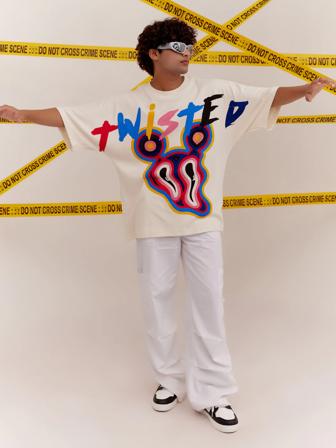 Twisted- Oversized t-shirt - Image 2